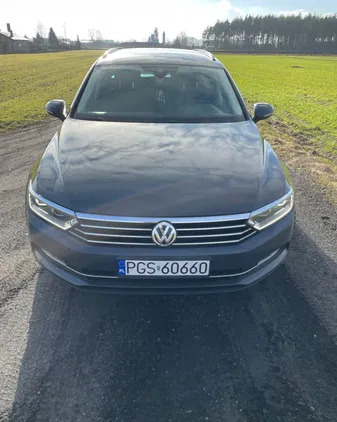 wielkopolskie Volkswagen Passat cena 51500 przebieg: 318000, rok produkcji 2015 z Poniec